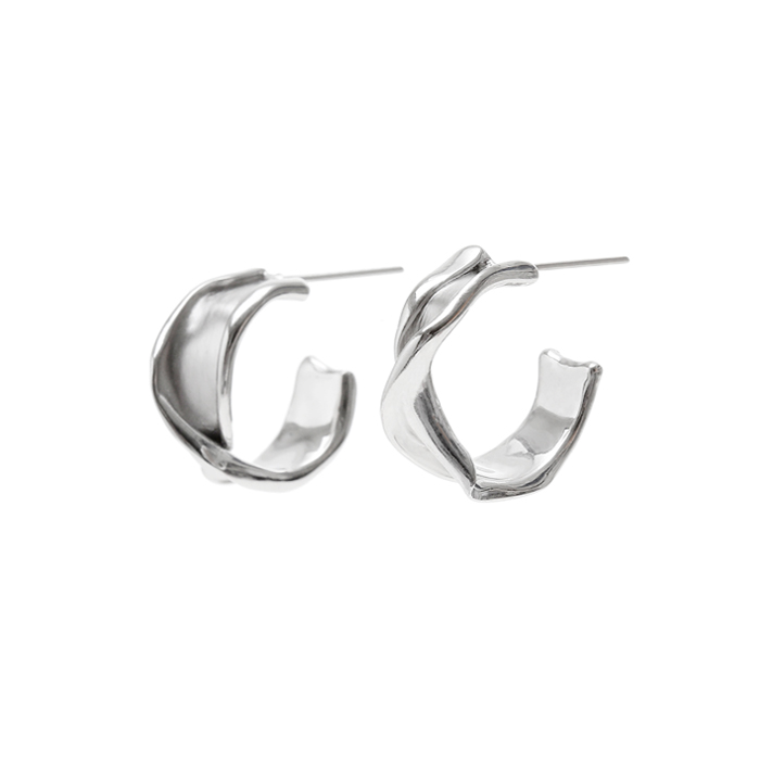 Flow Small Hoop Earrings