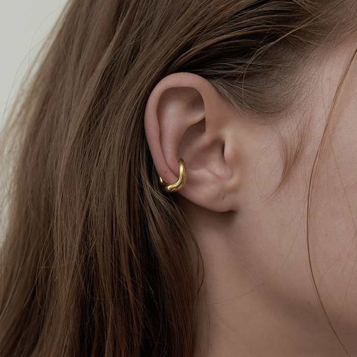 BIJOU Wave Earcuff