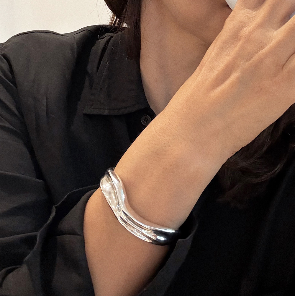 Jiyoungdorner Slim Silver Cuff